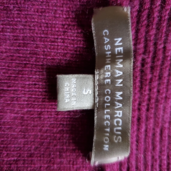 Cashmere sweater - Picture 2 of 3